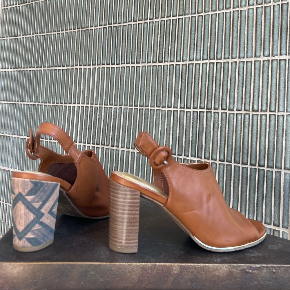 Kenneth Cole Reaction one of a kind leather shoes